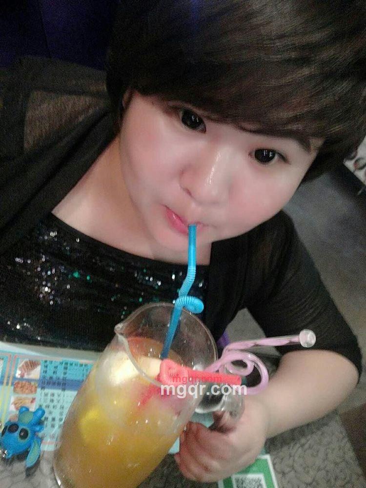 烟熏妆的第2张照片