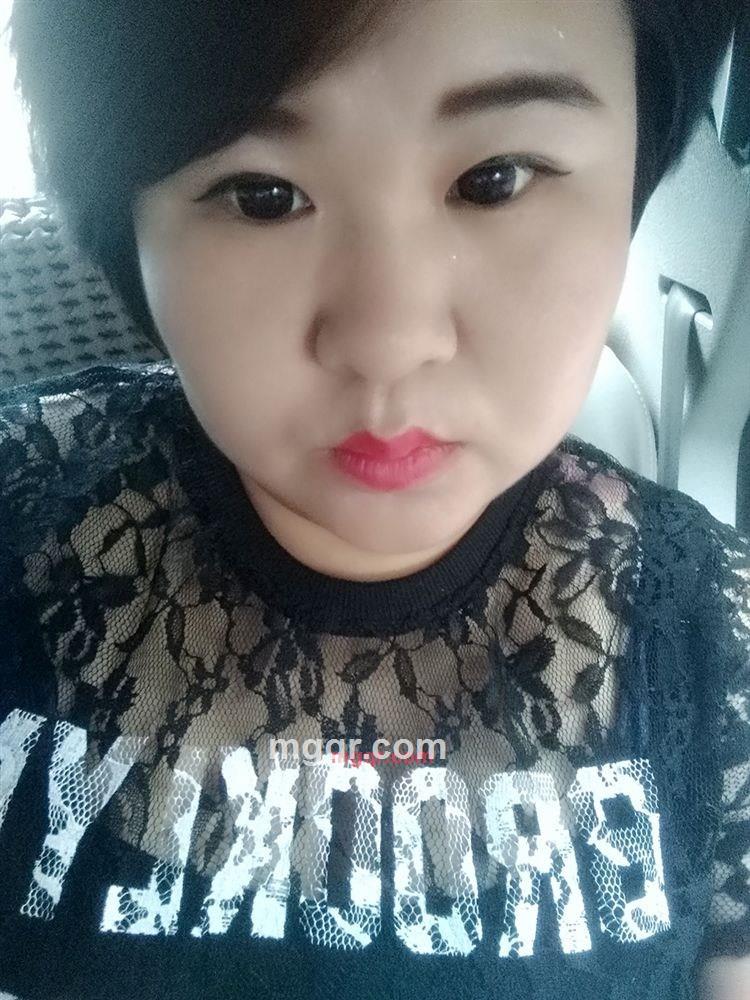 烟熏妆的第1张照片