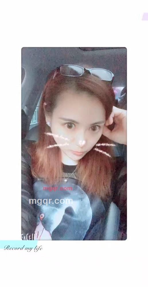 何飘飘的第9张照片