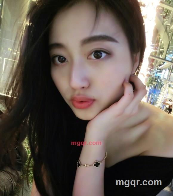 晓看天色暮看云的第1张照片