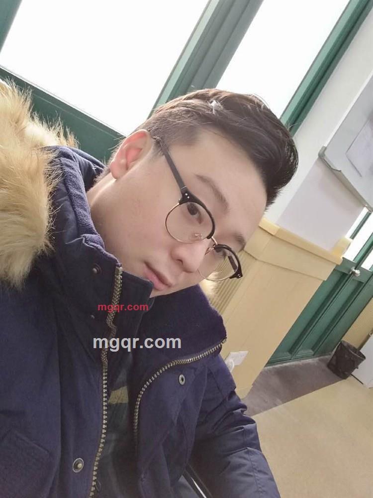 无聊的小夜风的第1张照片