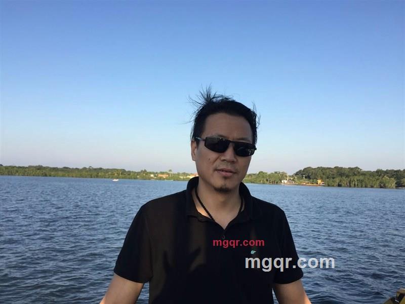 真诚气质男人S的第3张照片