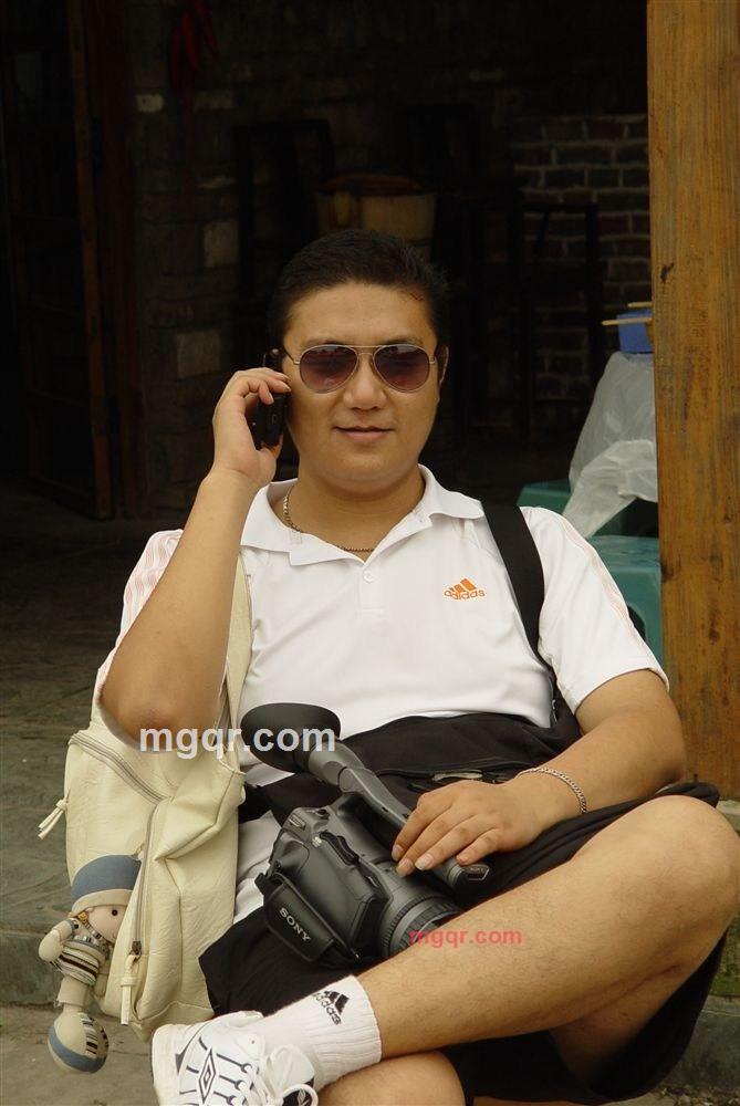 龙艺的第1张照片