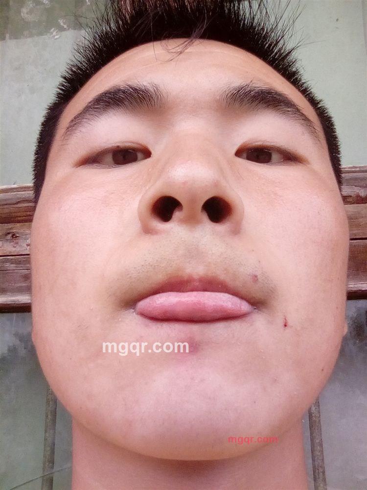 苏金晨1999年12月1日的第1张照片