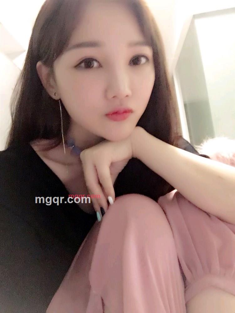 浅蓝色的第1张照片