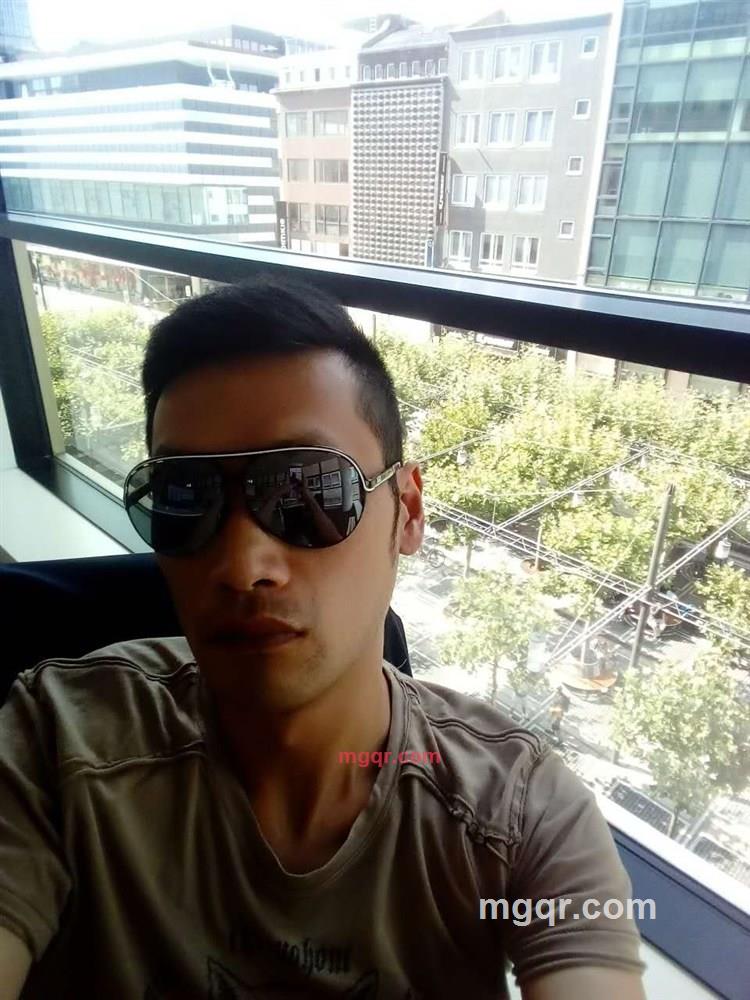 B.O.Y的第3张照片