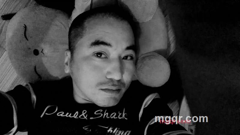 拈花嬉笑的第1张照片