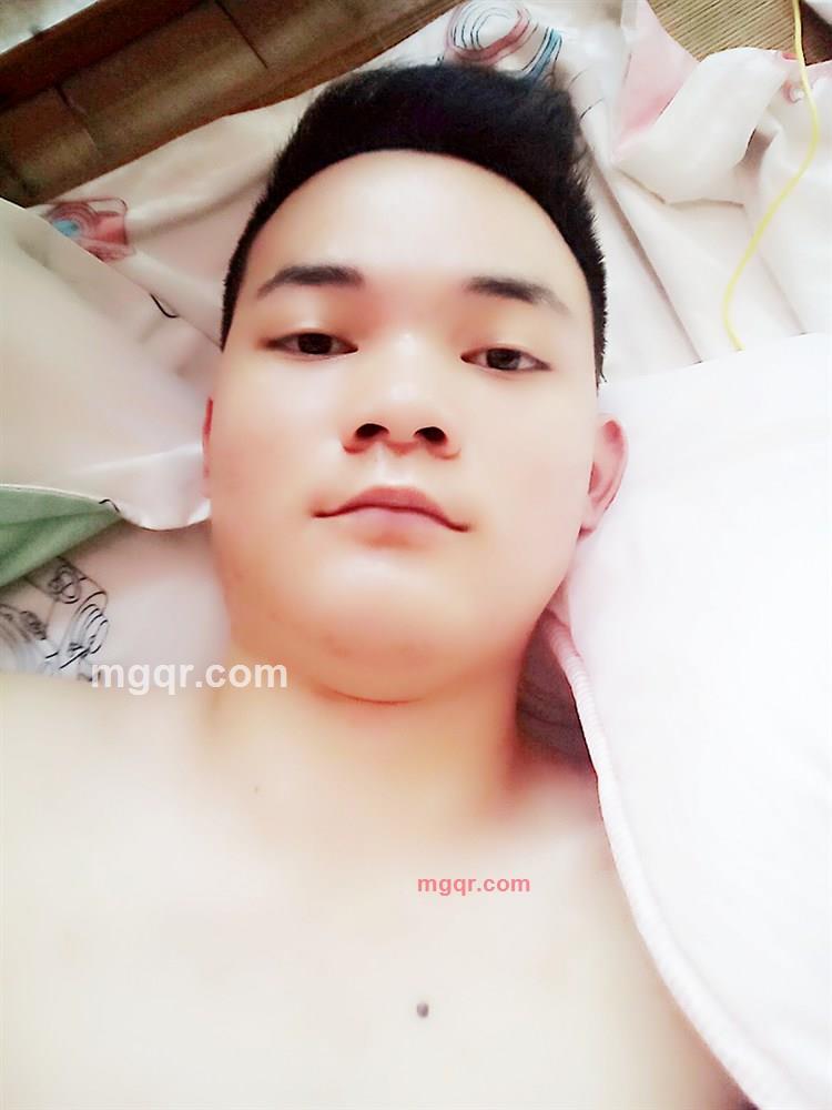 调青添比坐艾的第1张照片