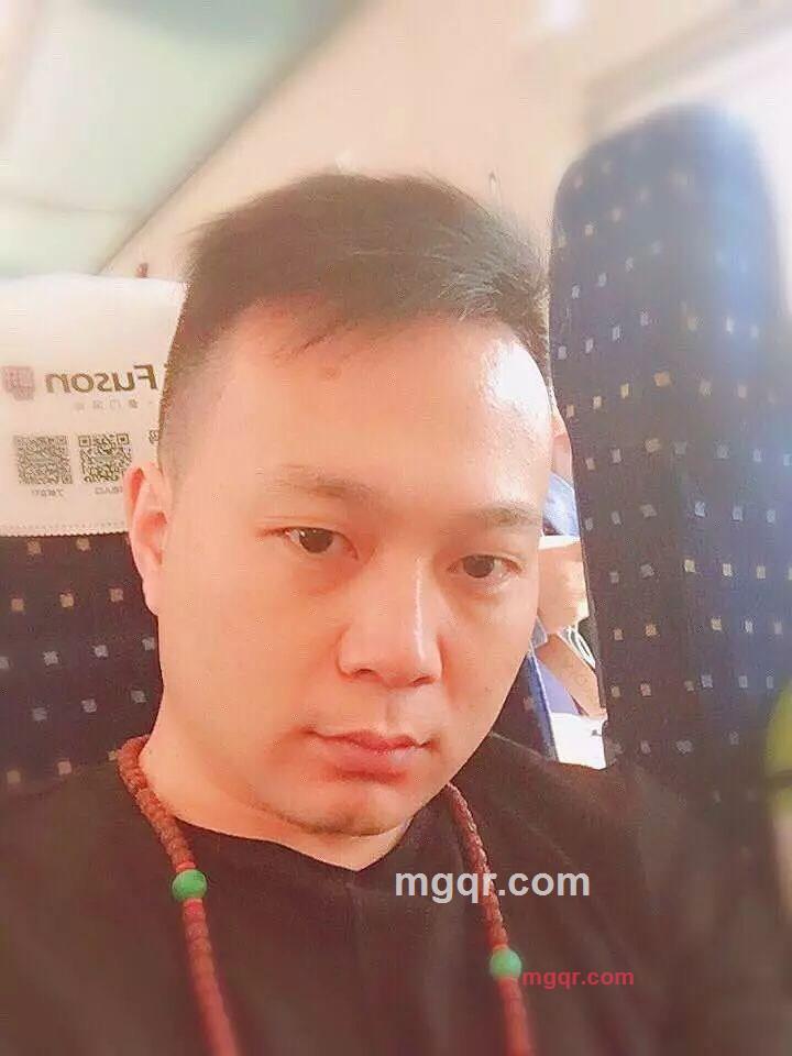 在路上的第15张照片