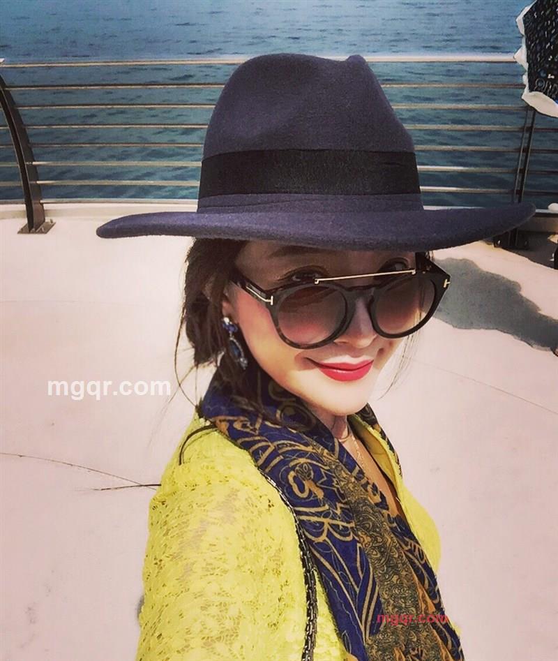 伊人青睐的第2张照片