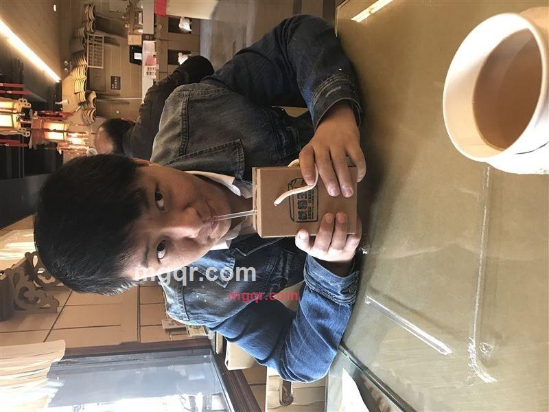 不帅真好的第2张照片