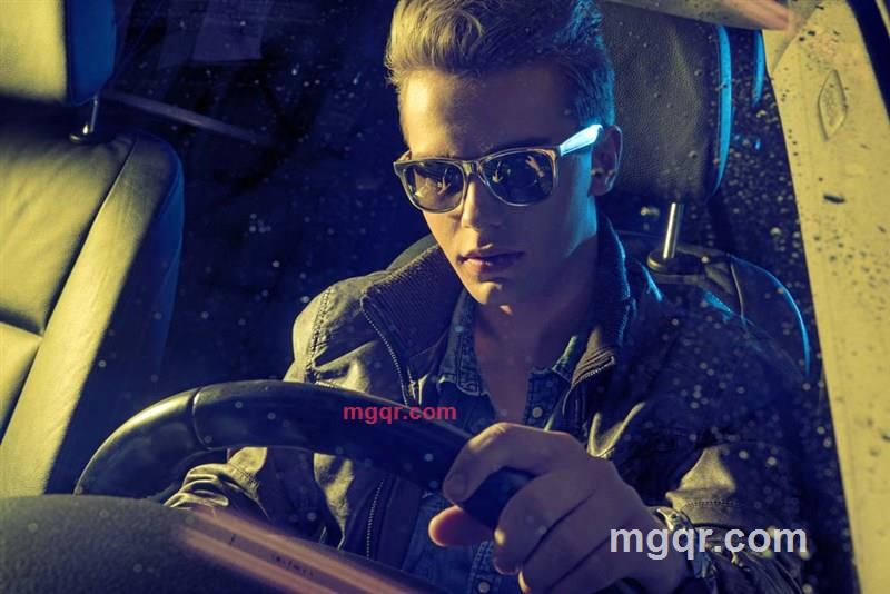 几人痴心几人恨的第1张照片