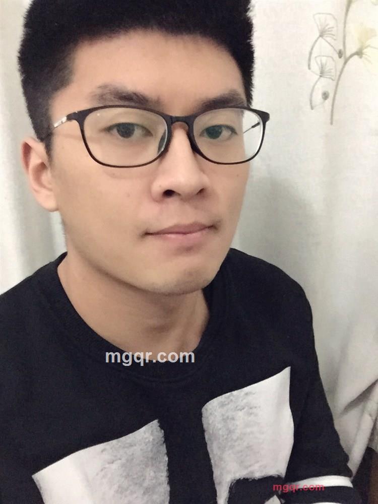 空有一杆抢的第1张照片