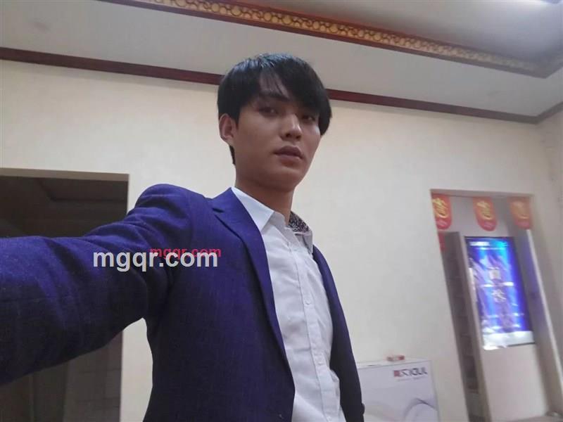 芯亮的第1张照片