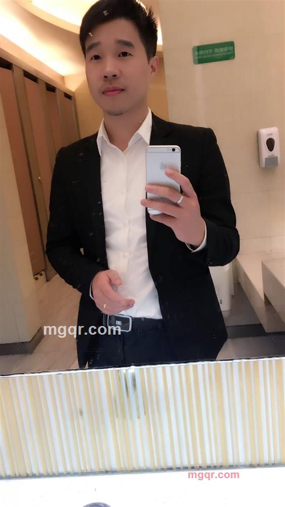 作茧自缚。。的第1张照片