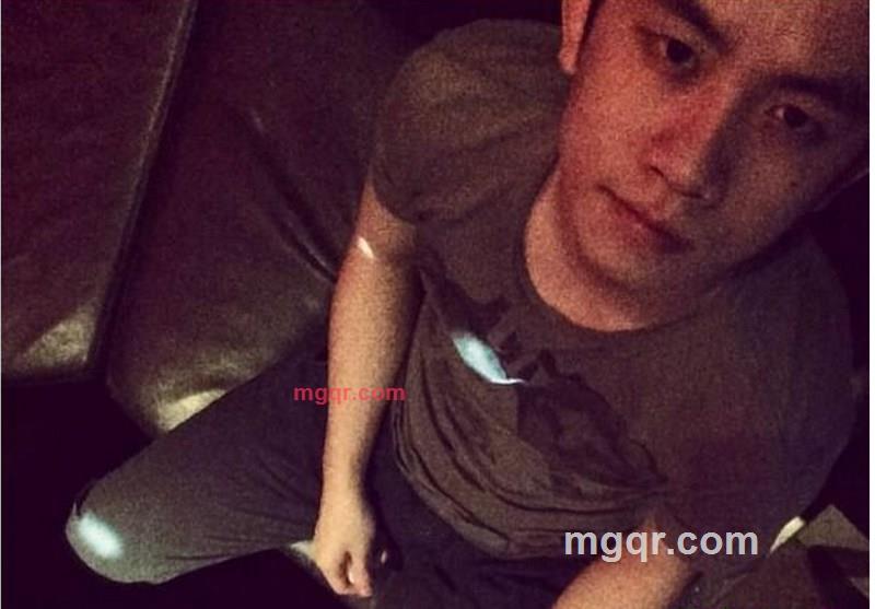 男人雄霸的第1张照片