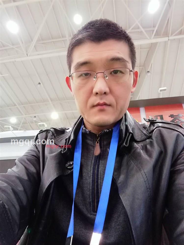 蓝本色的第4张照片