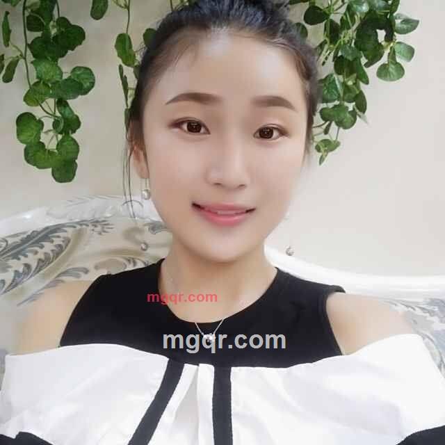 优雅女人的第3张照片