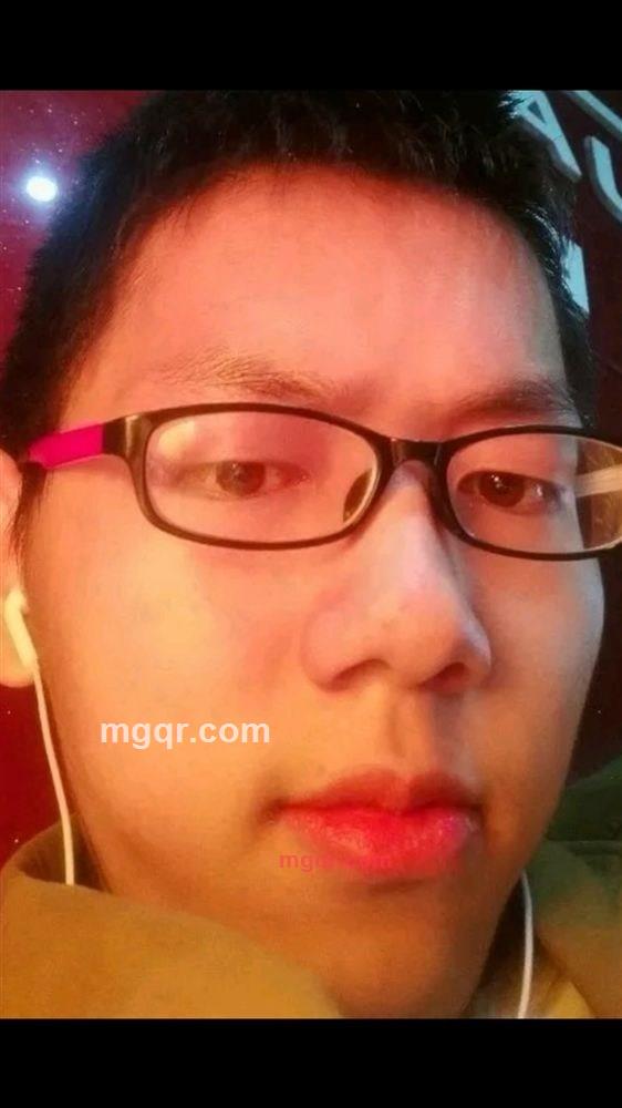 寻求刺激的第1张照片