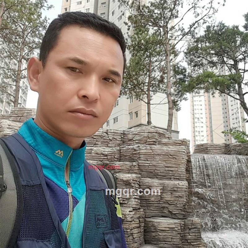 yin圣泽的第5张照片