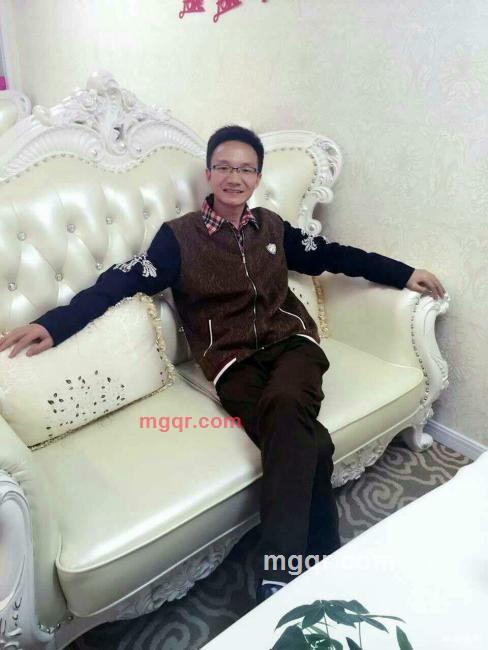 天行健&地势坤的第1张照片