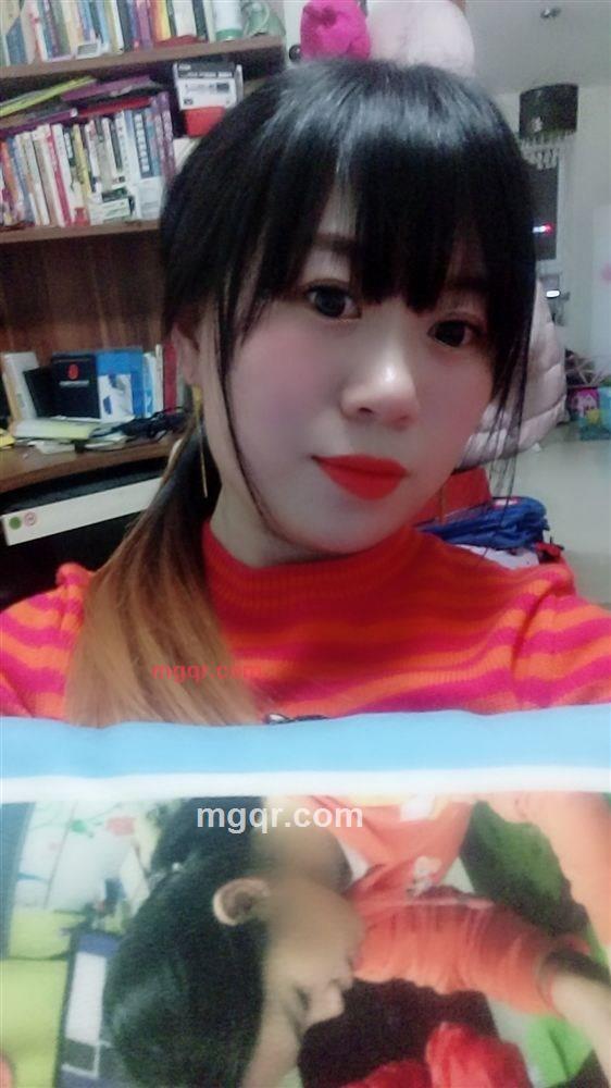 小妖精的第2张照片