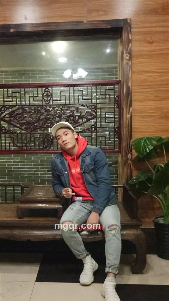 品味Man的第1张照片