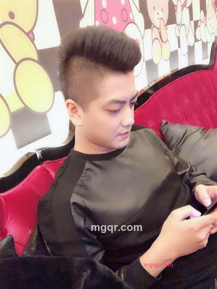 许多年以后的第1张照片