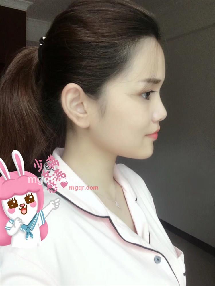 四月芬芳的第1张照片