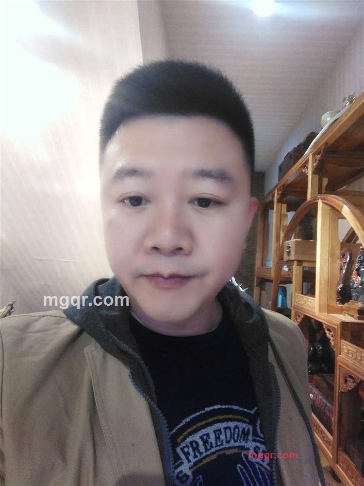 越过山丘的第3张照片