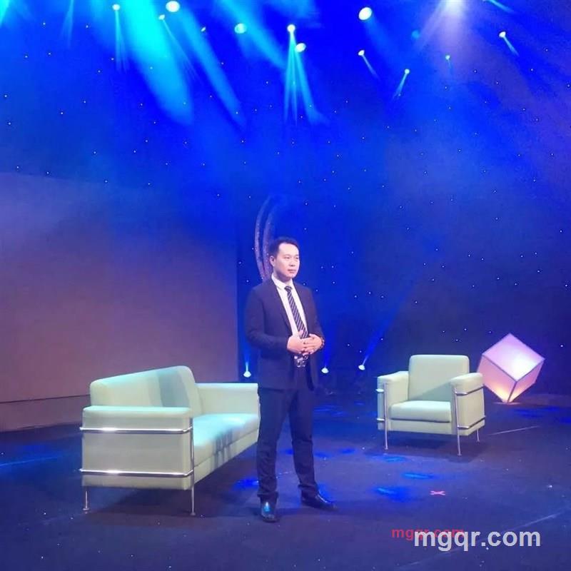 在路上的第8张照片