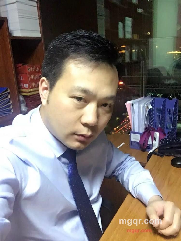 在路上的第1张照片