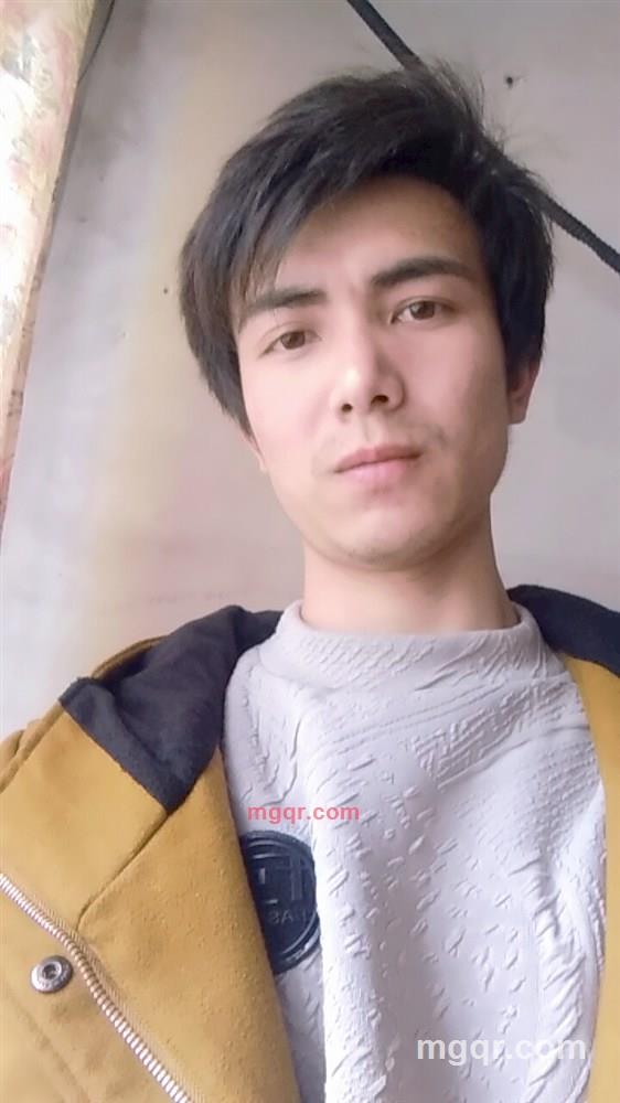 、雨中漫步的第3张照片