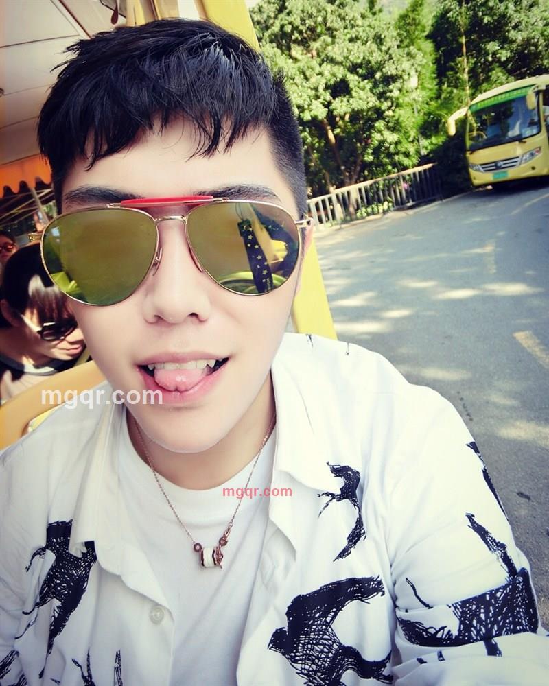 绝俗翻的第2张照片