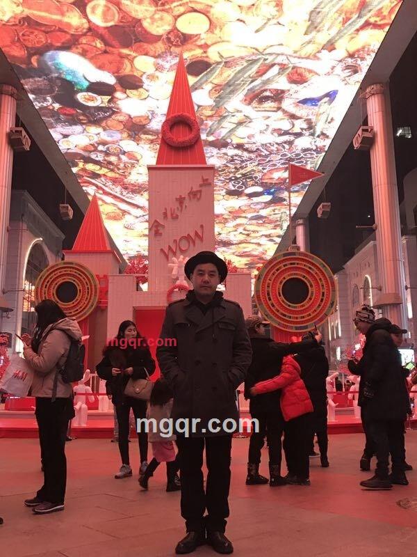 舞动的烟火的第1张照片