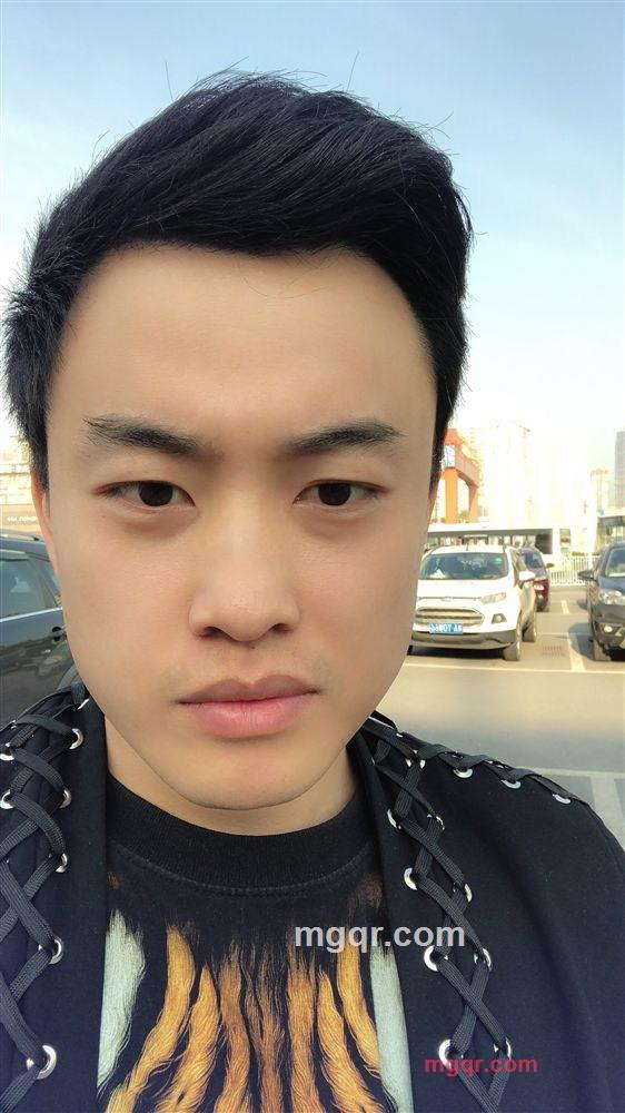 想被征服的来吧的第1张照片