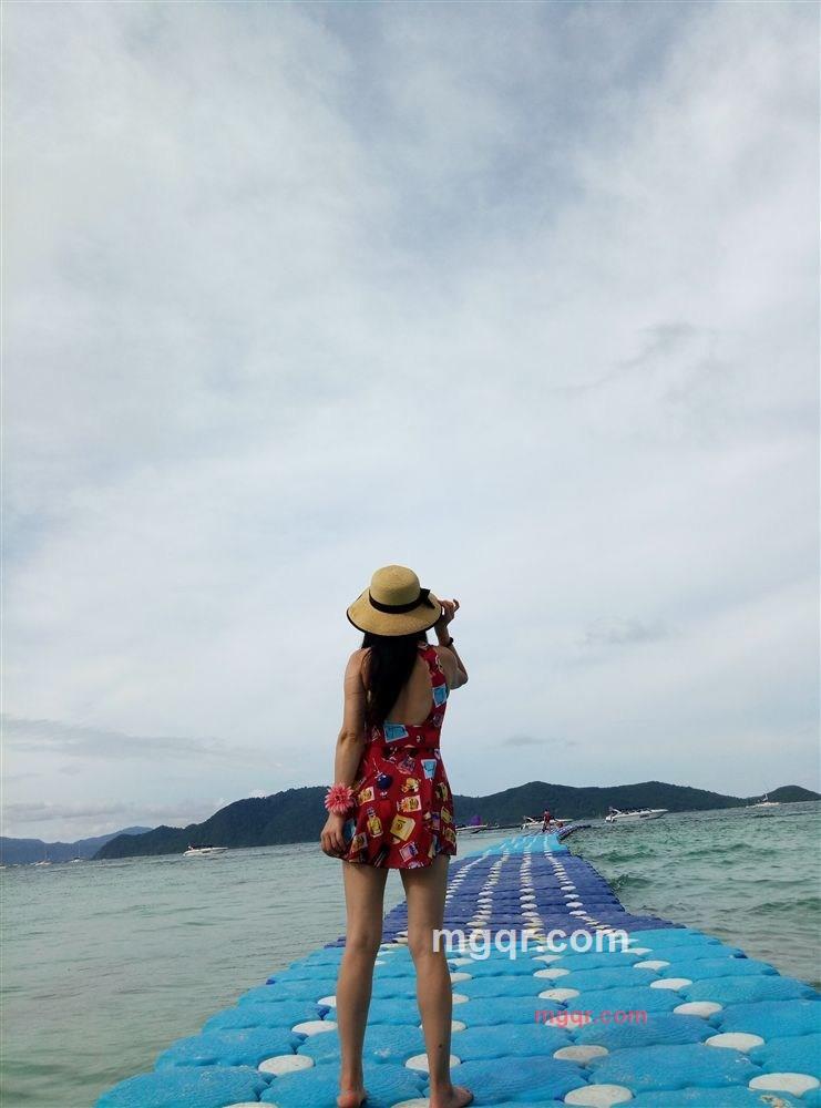 艾悠悠的第3张照片