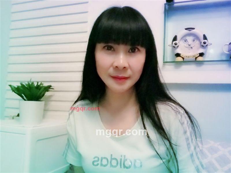 艾悠悠的第1张照片