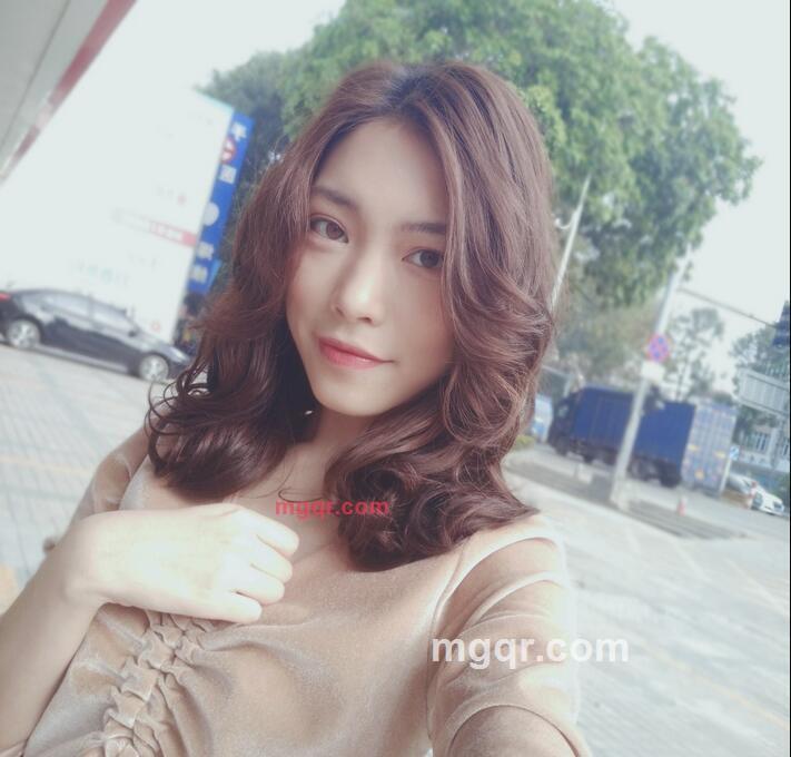 柔倾.的第2张照片