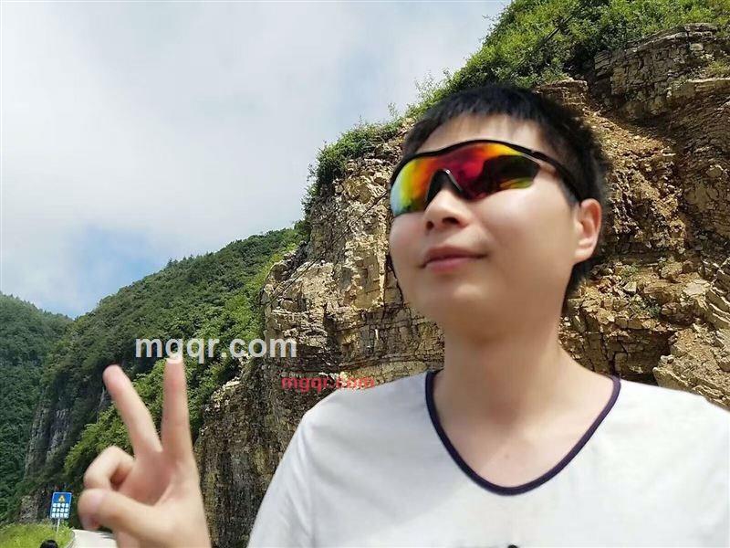 木头的第1张照片