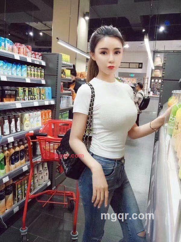 月半小夜曲的第3张照片