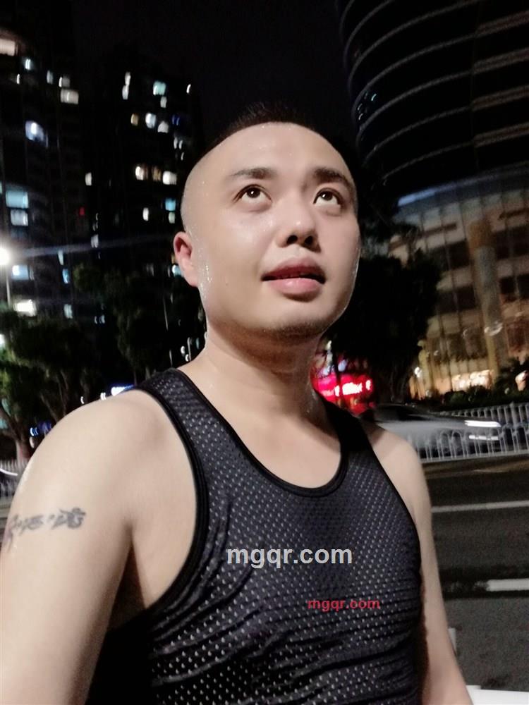 只是有点孤独的第2张照片