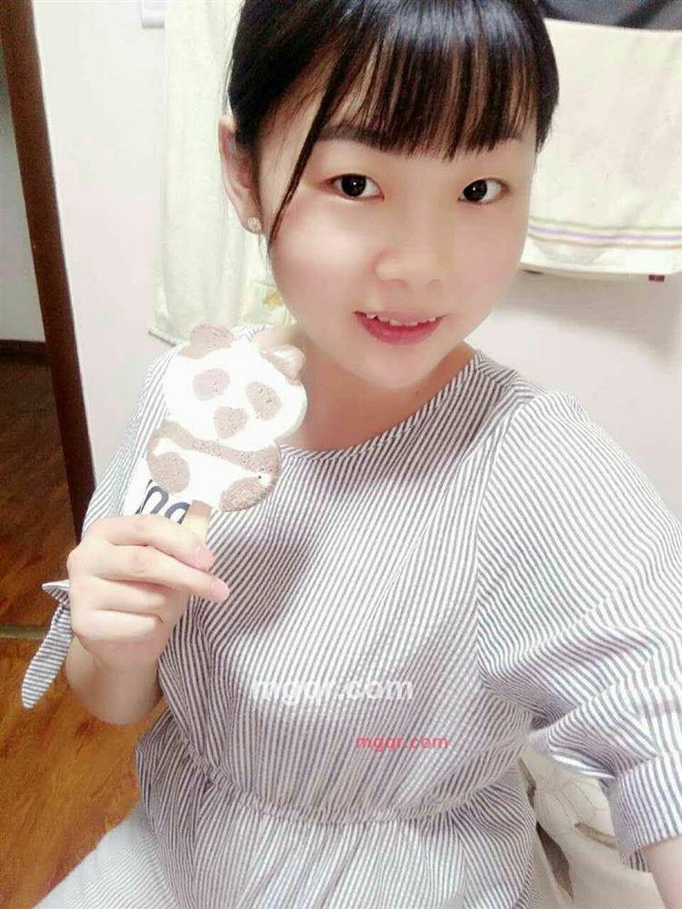 浅&蓝的第2张照片