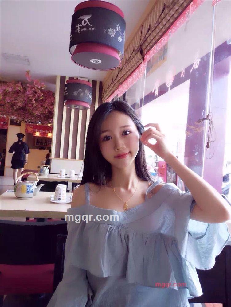 樱桃嘎滋脆的第1张照片