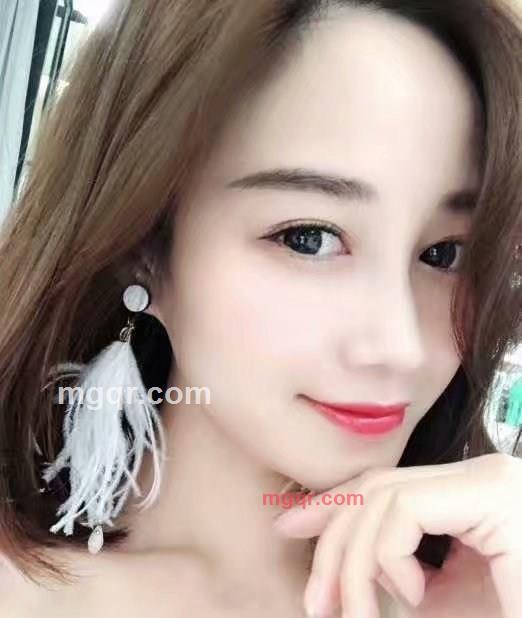 mc&婷婷的第3张照片