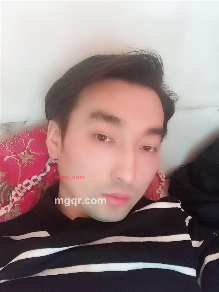 只差一人的第3张照片