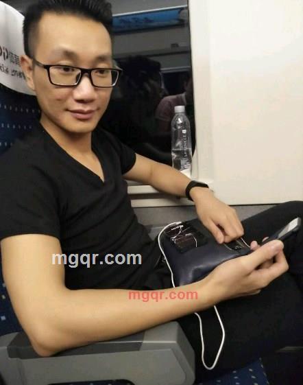 有钱的阿哥的第10张照片