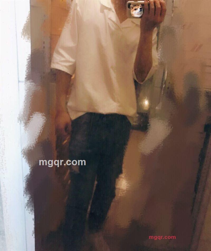 AZzzzzzzz??Sss的第1张照片