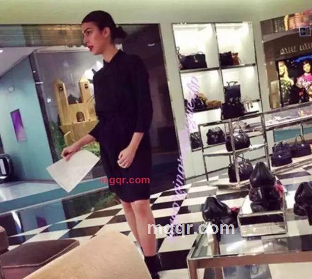 满满的第1张照片