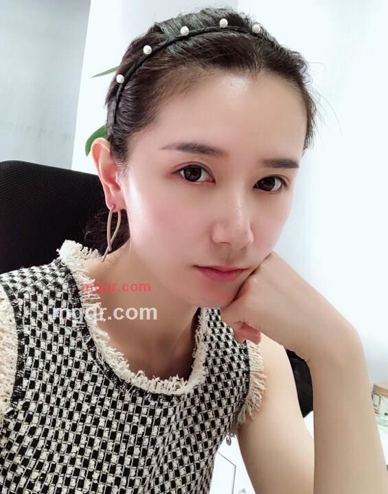 伊娜的第1张照片